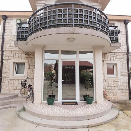 Castelomi Apartment Podgorica Exterior photo