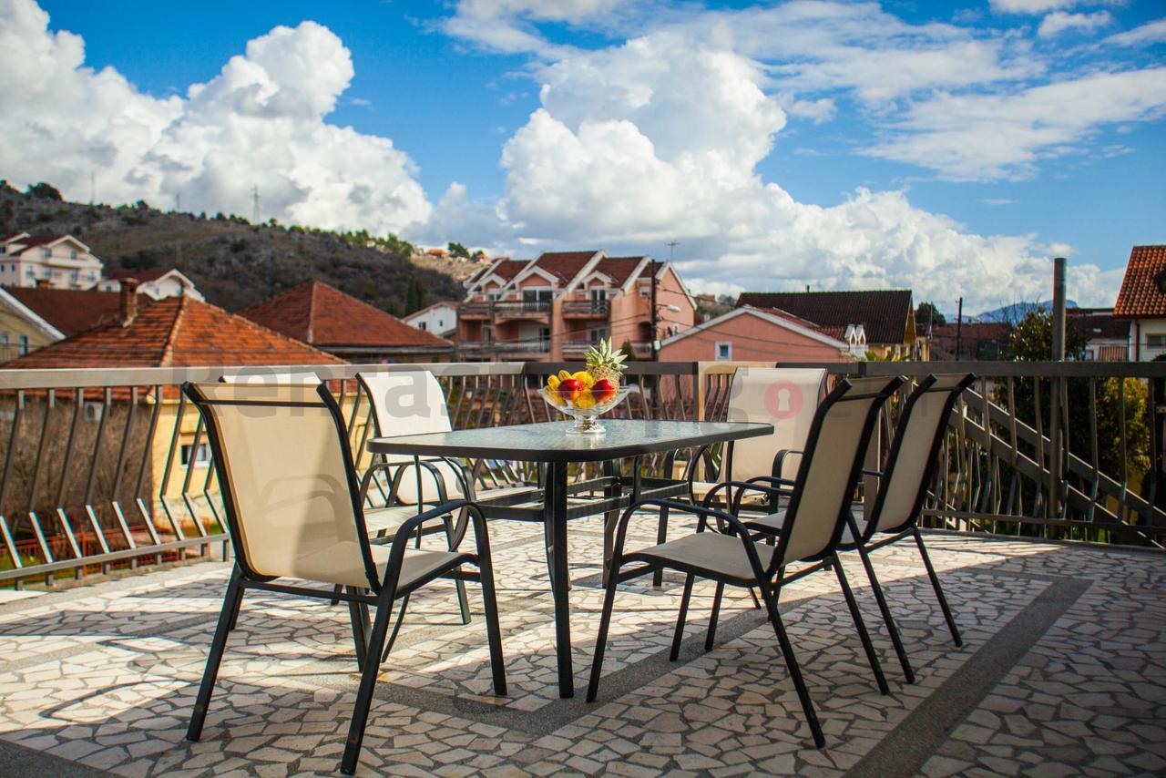 Castelomi Apartment Podgorica Exterior photo